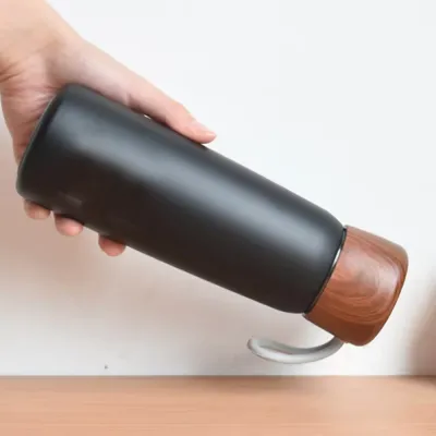 Metal Bottle with Bamboo Lid with Wrope 